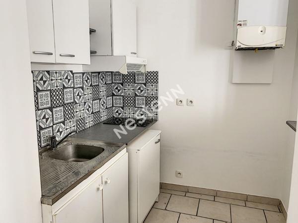Appartement Toulon Pont du las  2 pièces de 38 m² Disponible le 3/04/2026
