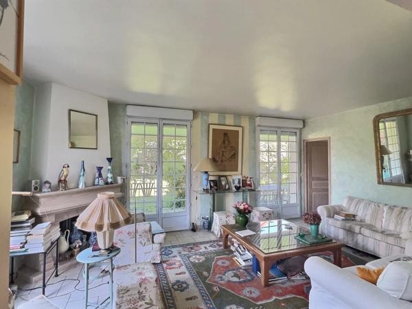 Maison familiale d’exception à 400 m du RER A – La Varenne Saint-Hilaire