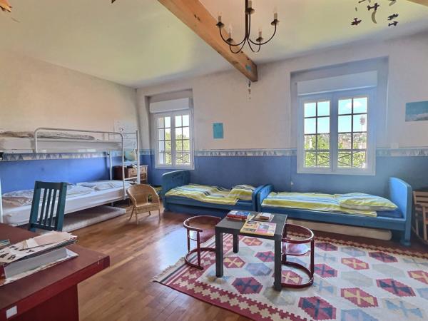 Maison familiale d’exception à 400 m du RER A – La Varenne Saint-Hilaire