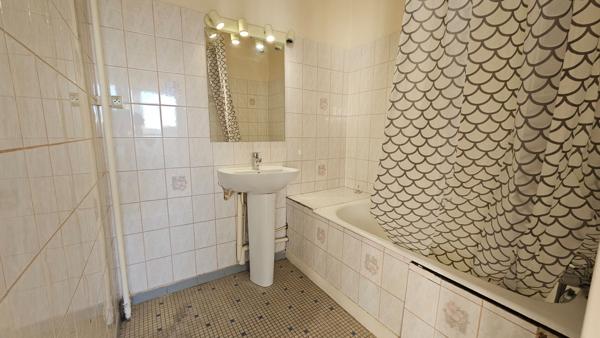 Appartement Reims 1 pièce(s) 30 m2