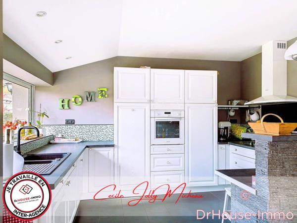 Maison à vendre 6 pièces de 165 m²