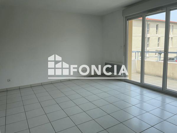 Location Appartement 2 pièces 42.5 m² - 33 RUE ROBERT DESNOS Tournefeuille 31170