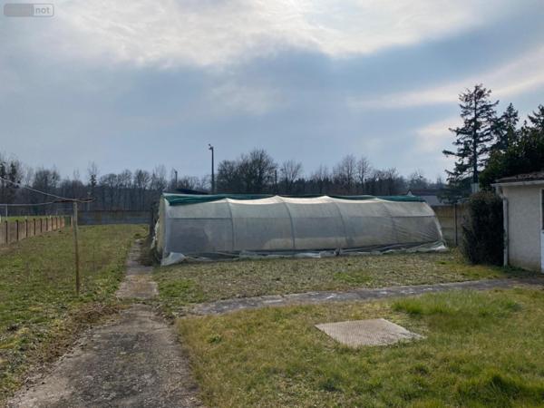 Pavillon à vendre à Mézières-en-Brenne dans l'Indre (36290), ref : 1047023