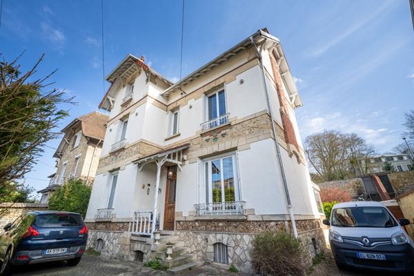 Maison Meulan En Yvelines 160 m², 6 chambres, parcelle 490 m²