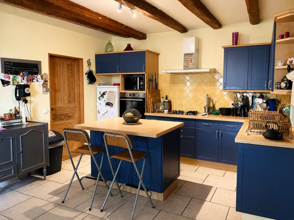 MAISON EN PIERRE /// PROXIMITE MIREBEAU