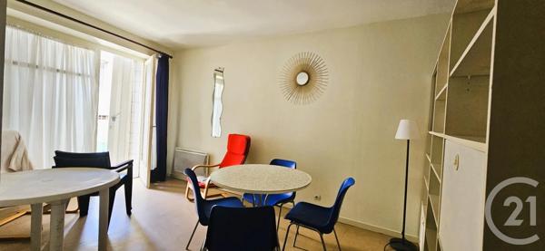 Immeuble à vendre  248,60 m 2   MONTLUCON  - 03