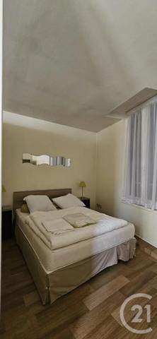 Immeuble à vendre  248,60 m 2   MONTLUCON  - 03