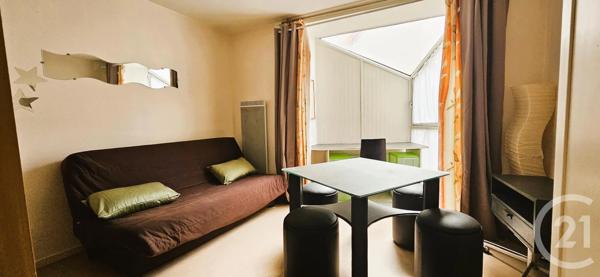 Immeuble à vendre  248,60 m 2   MONTLUCON  - 03
