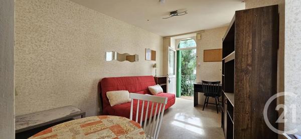 Immeuble à vendre  248,60 m 2   MONTLUCON  - 03