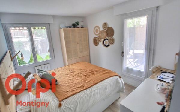 Appartement à vendre    2 pièces •  Montigny-le-Bretonneux