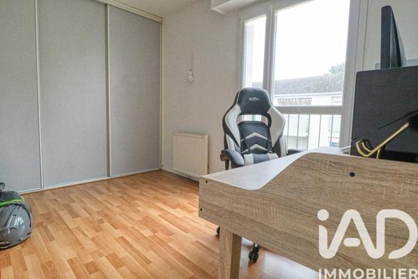 Appartement à vendre 4 pièces 82 m² Saint-Ouen-l'Aumône