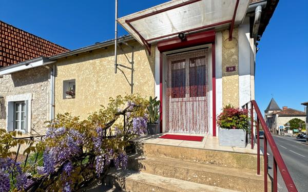 Maison à vendre    2 pièces •  Mensignac