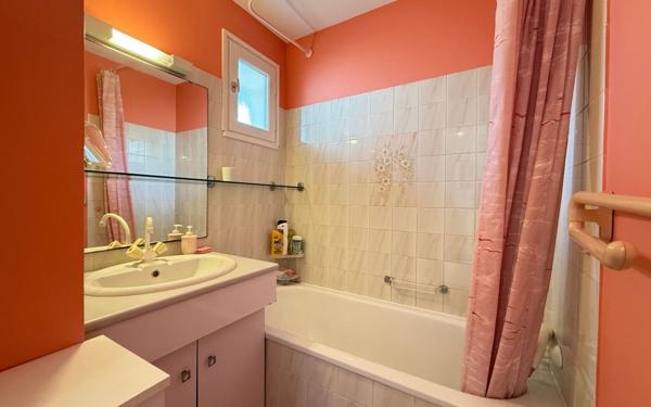 Appartement à vendre    2 pièces • 32,49 m2 Vaux-sur-Mer