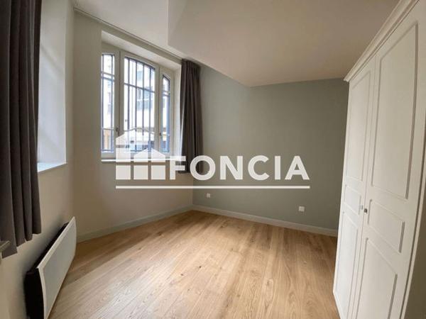 Location Appartement 2 pièces 53.3 m² - 1 RUE HENRI OUDIN Poitiers 86000