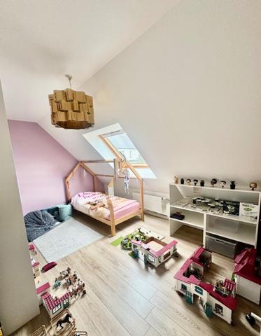 Maison à Saint-Jouan-des-Guérets, 35430 - 5 pièces 100m²