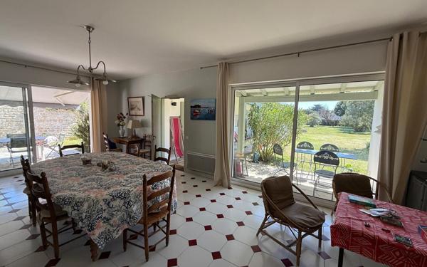 Maison à vendre    8 pièces •  Les Portes-en-Ré