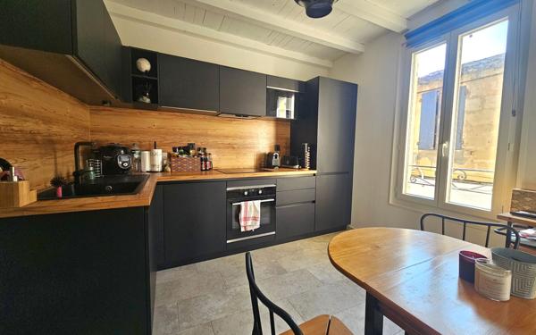 Maison à vendre    2 pièces •  Vauvert