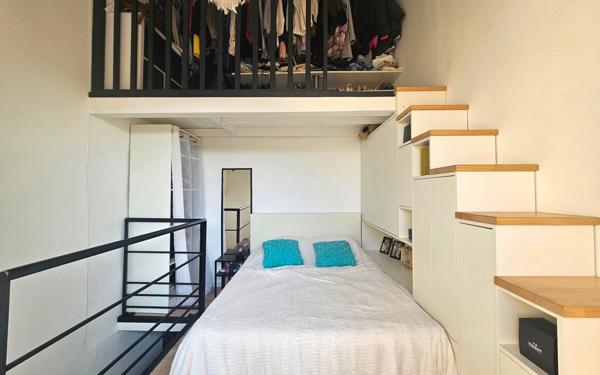 Maison à vendre    2 pièces •  Vauvert