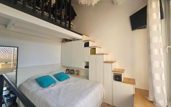 Maison à vendre    2 pièces •  Vauvert