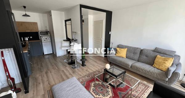 Location Appartement meublé 2 pièces 42.53 m² - Tours 37000