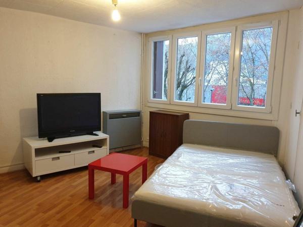 Appartement à louer  1 pièce • 27 m2 Grenoble