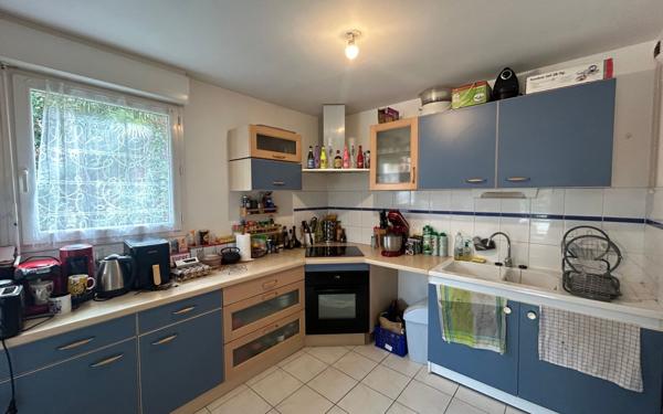 Appartement à vendre    3 pièces • 66 m2 Aire-sur-l'Adour