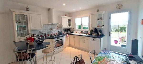 Vente Maison 8 pièces 273 m2 à Revel