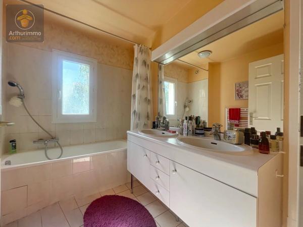 Vente Maison 7 pièces 176 m2 à Périgny