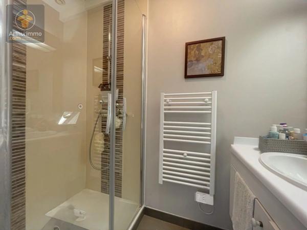 Vente Maison 7 pièces 176 m2 à Périgny