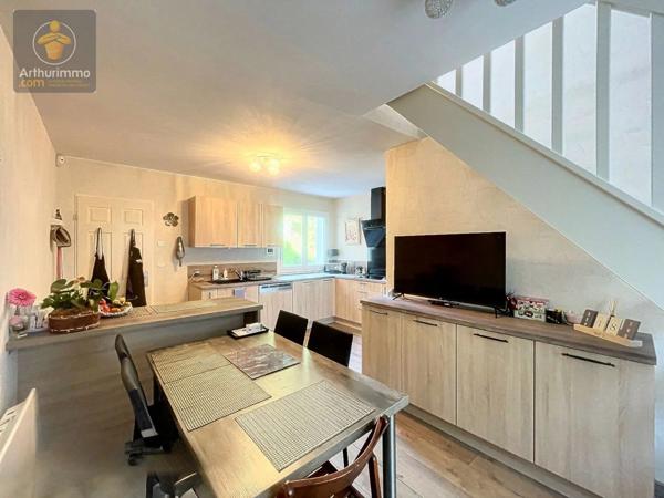 Vente Maison 7 pièces 176 m2 à Périgny