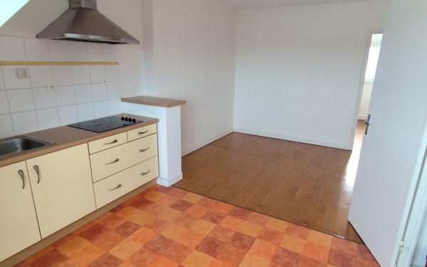 Appartement à louer    3 pièces • 44,80 m2 Landivisiau
