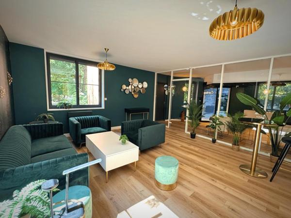 Location Bureau 165 77185 Lognes 834608