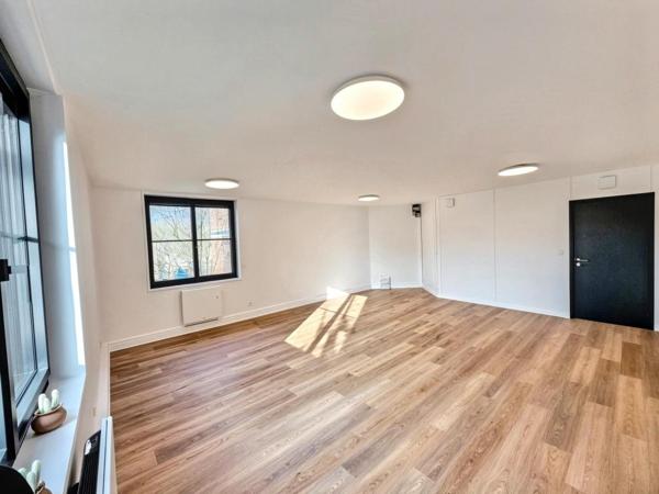 Location Bureau 165 77185 Lognes 834608
