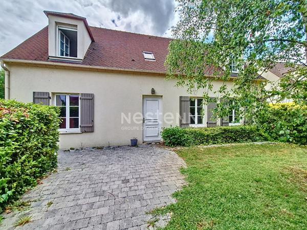 Maison Lamorlaye 145m², jardin piscine chauffée