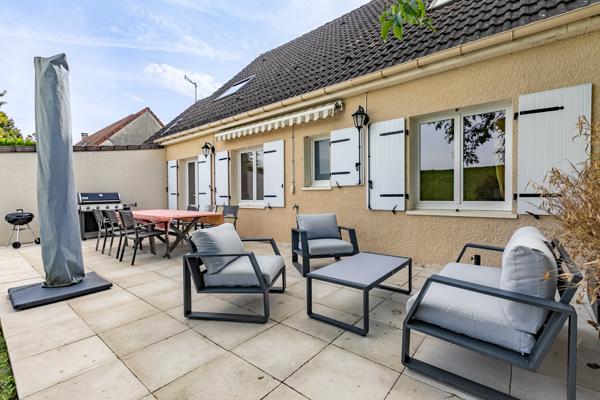 Maison 7 pièces - 133 m² Exclusivité efficity