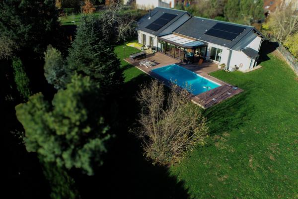 Maison 8 pièces - 230 m²