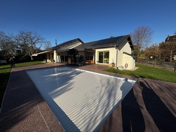 Maison 8 pièces - 230 m²