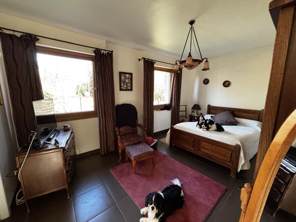 Maison 8 pièces - 230 m²