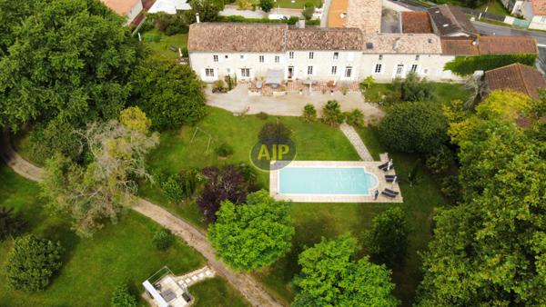 Biens de prestige à vendre Lesparre Medoc : 899 600 € - AJP Soulac Immobilier