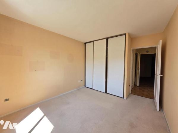 Appartement de type 3 avec balcon + cave + garage