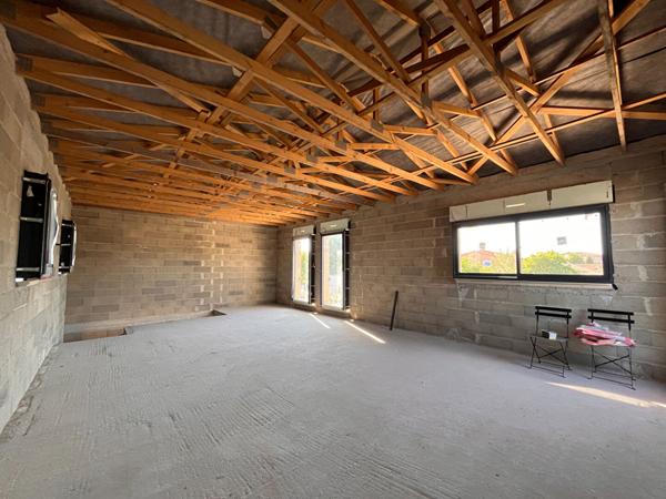 Achat maison L'Isle-sur-la-Sorgue - 4 pièce(s) - 130 m² - 329 000 €