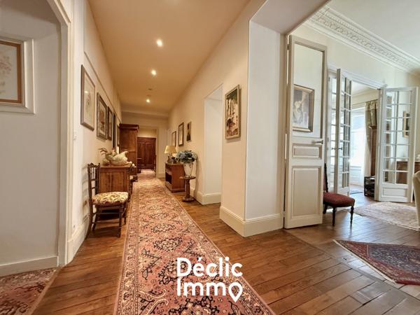 Vente appartement haussmannien Poitiers, 162m² 5 pièces 313 000€ Vienne