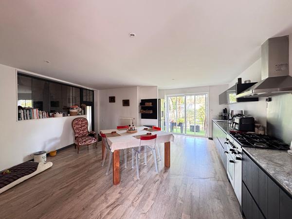 Vente Maison Nieul-sur-mer 8 pièces 198m²-IRM4357