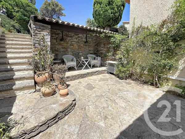 Maison à vendre  4 pièces - 71,40 m 2   CAVALAIRE SUR MER  - 83