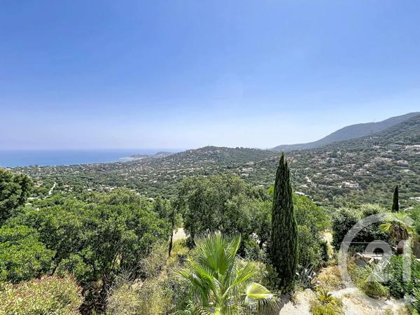 Maison à vendre  4 pièces - 71,40 m 2   CAVALAIRE SUR MER  - 83