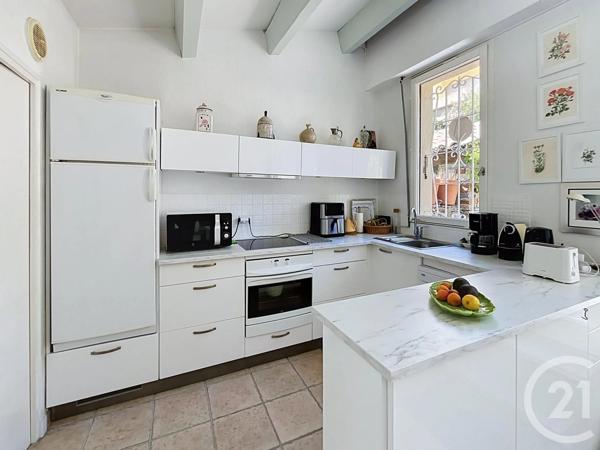 Maison à vendre  4 pièces - 71,40 m 2   CAVALAIRE SUR MER  - 83