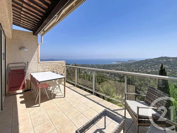 Maison à vendre  4 pièces - 71,40 m 2   CAVALAIRE SUR MER  - 83