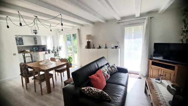À vendre : Appartement spacieux de 4 pièces à Combs la Ville