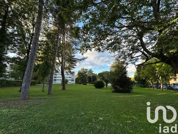 Appartement 4 pièces de 89 m² à Écouen (95440)