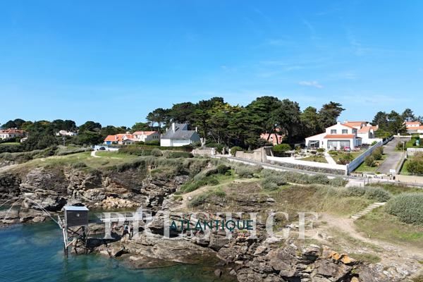PORNIC - CORNICHE DU PORTEAU - FACE MER - VILLA 225M² -TERRAIN 1270M²
